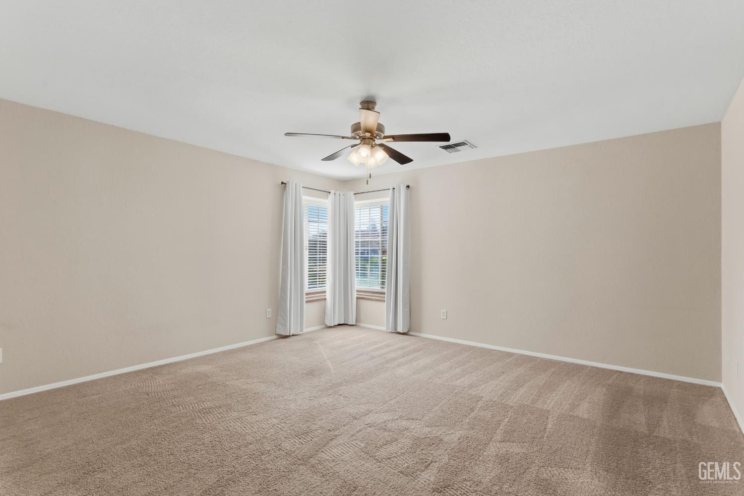 13904 Fremantle Court — photo 24