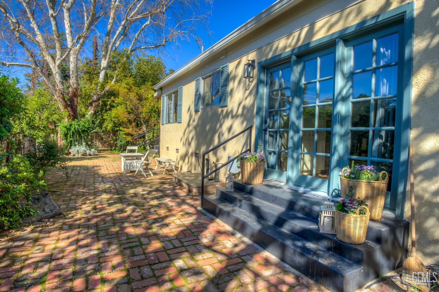 3003 Alta Vista Drive — photo 8