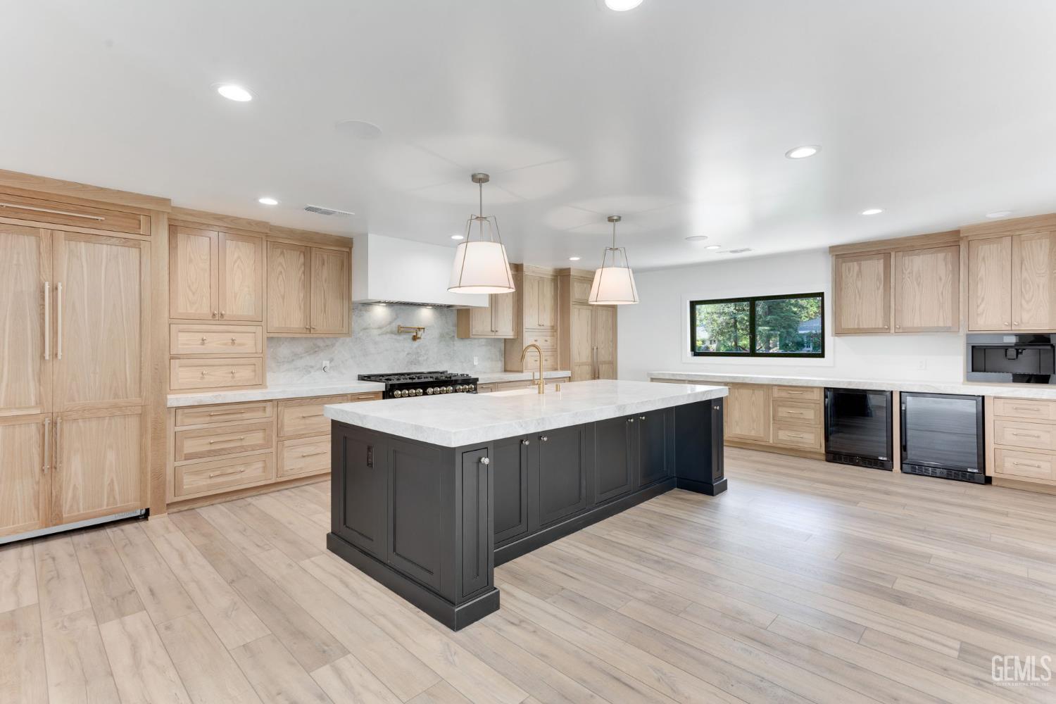 6600 Kane Way — photo 39