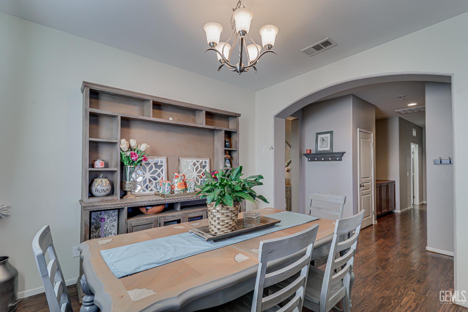 10905 Mountainside Drive — photo 5