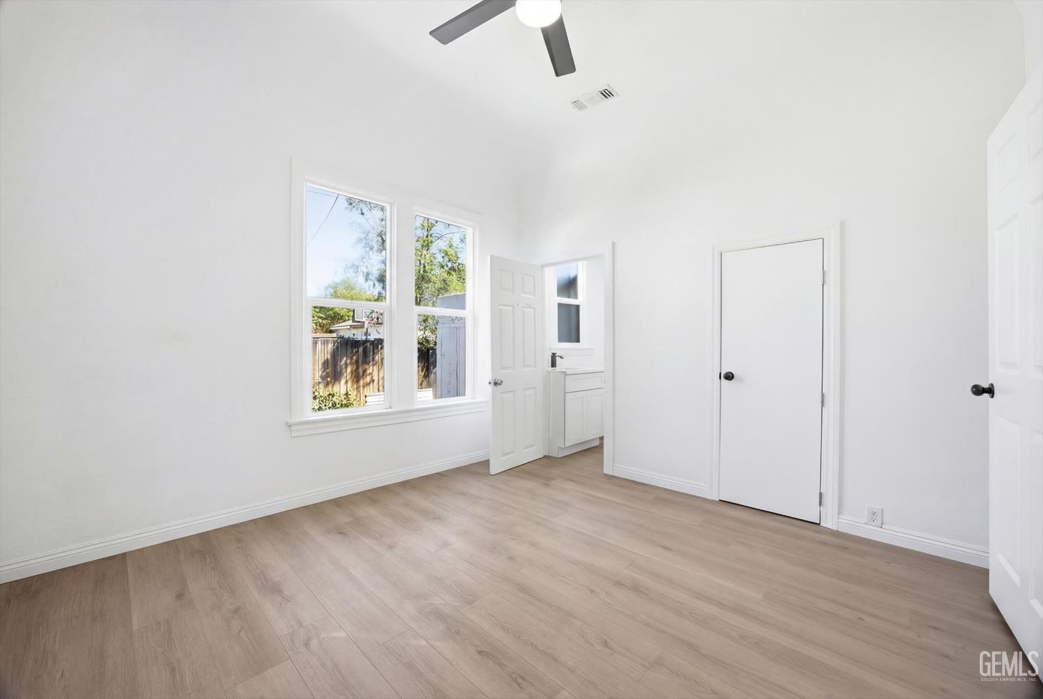 1615 Owens Street — photo 29