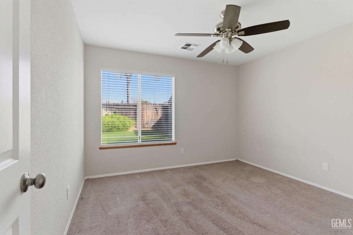13904 Fremantle Court — photo 33