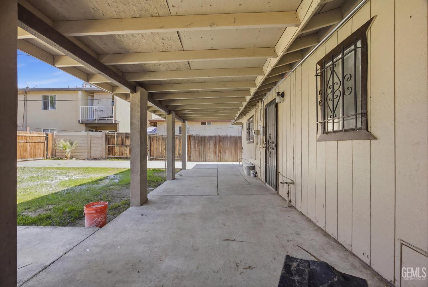 314 Monterey Street — photo 32