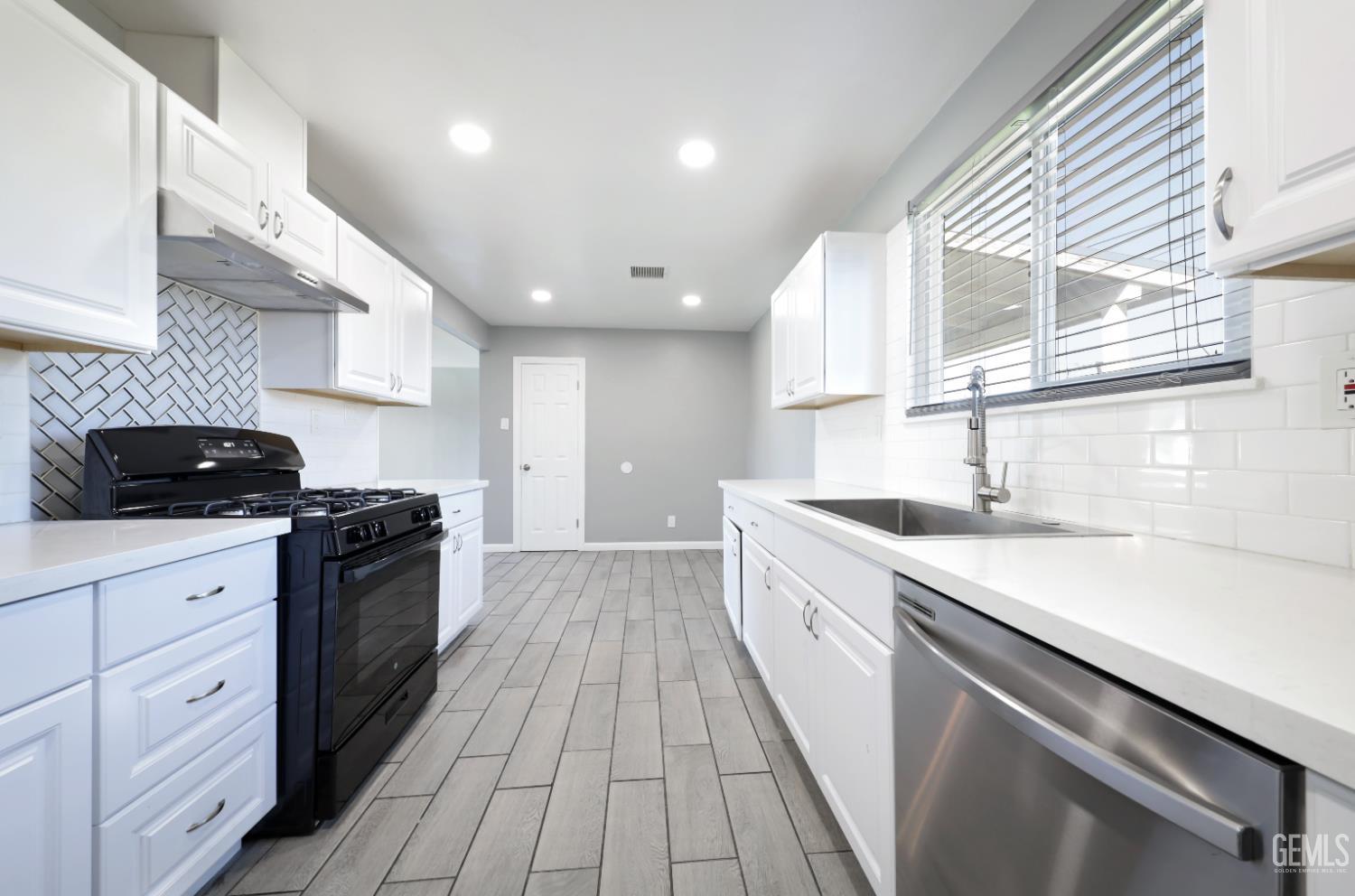 5000 Monterey Street — photo 13