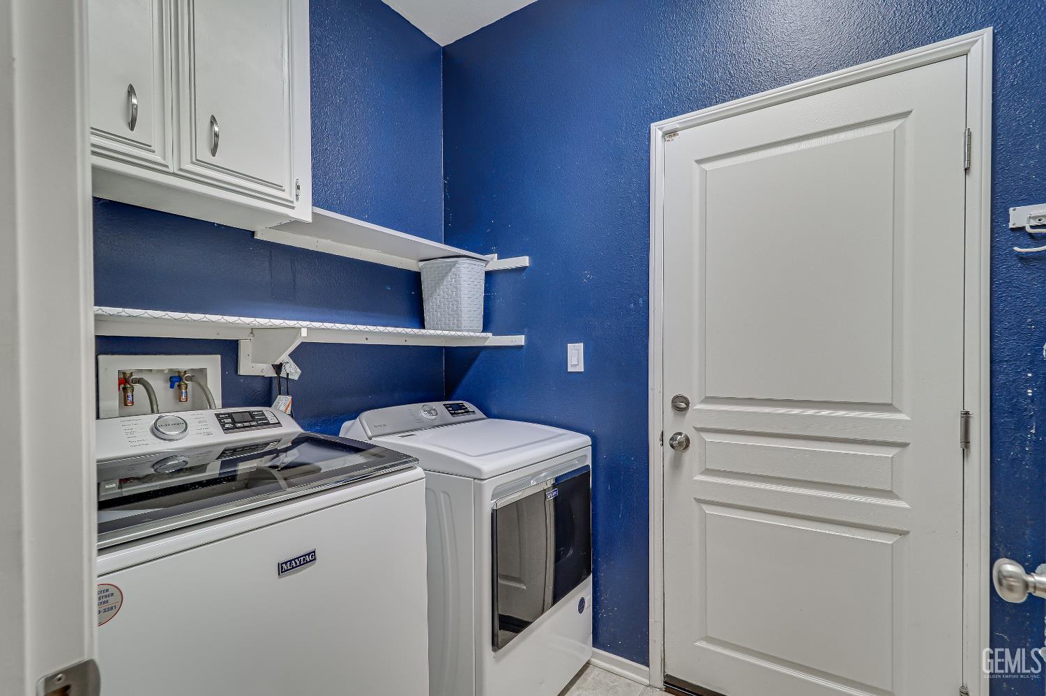 10905 Mountainside Drive — photo 11