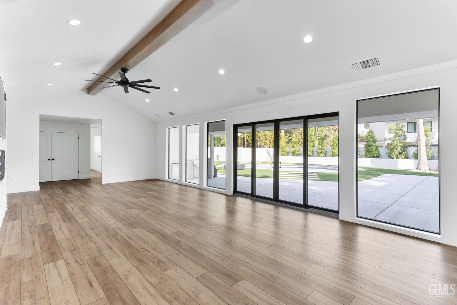 6600 Kane Way — photo 19