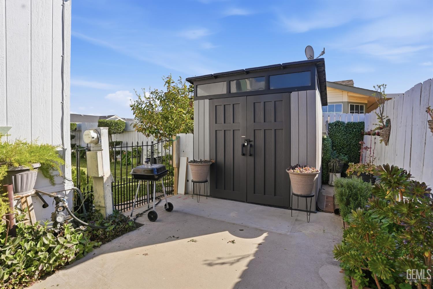 1301 Taft Highway — photo 4