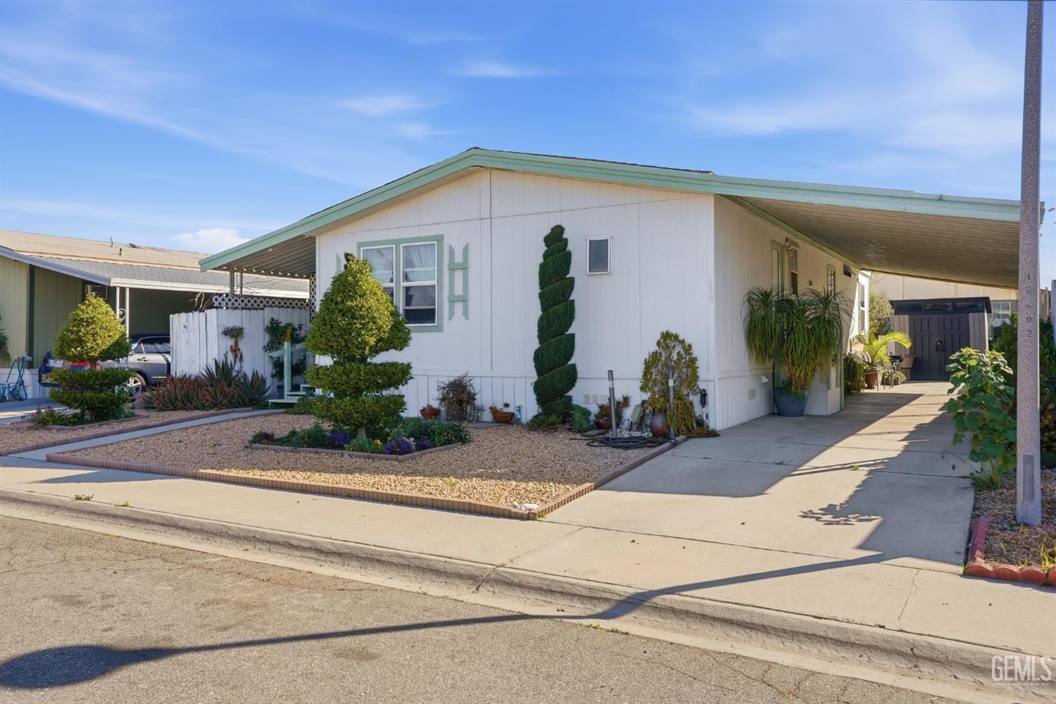 1301 Taft Highway — photo 21