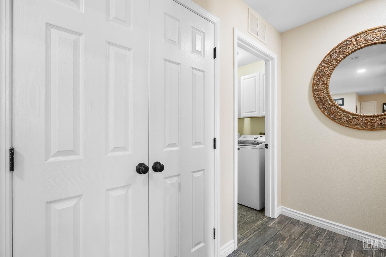 12515 Valentano Avenue — photo 34