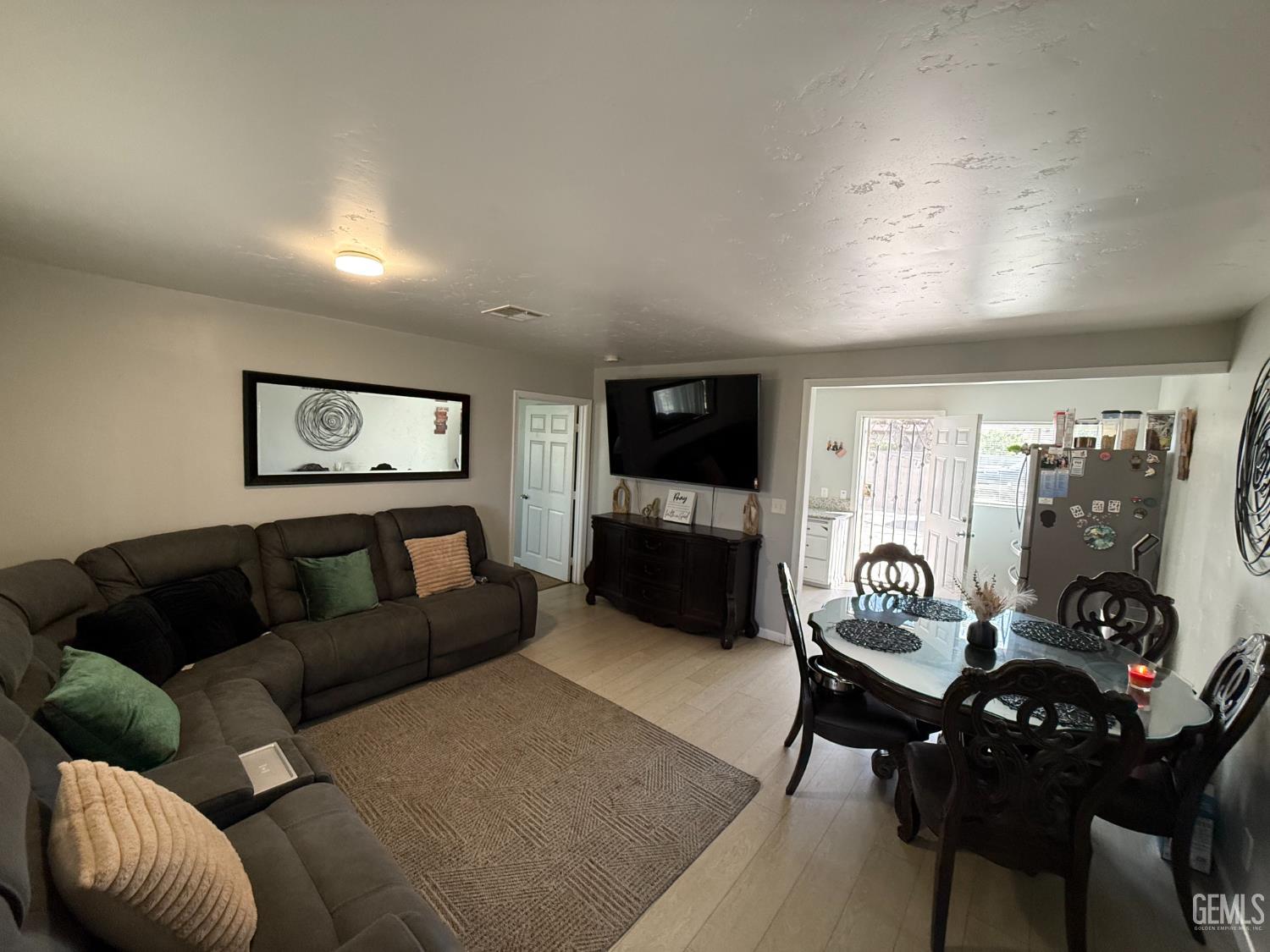 40 Sterling Road — photo 15