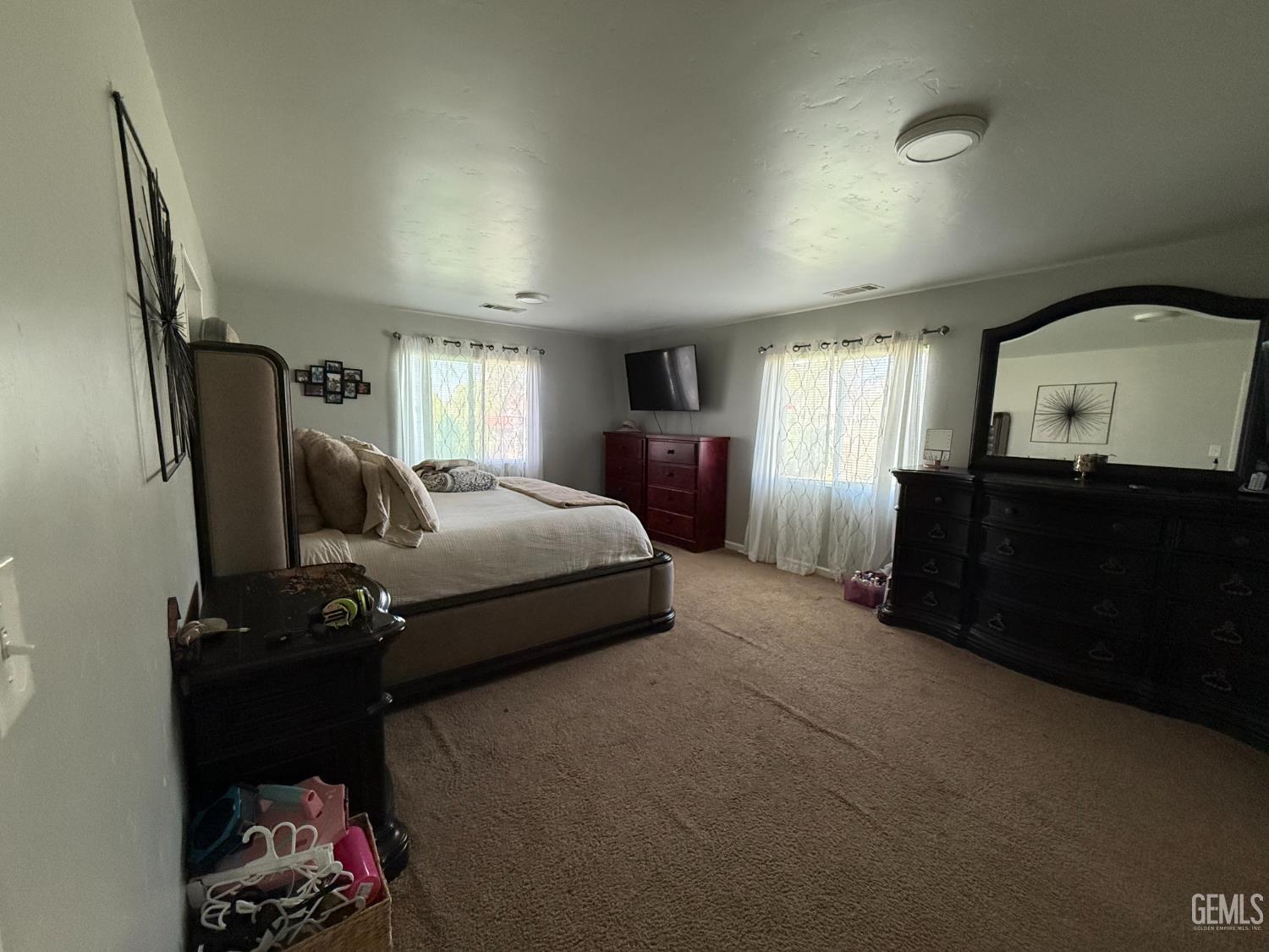 40 Sterling Road — photo 17