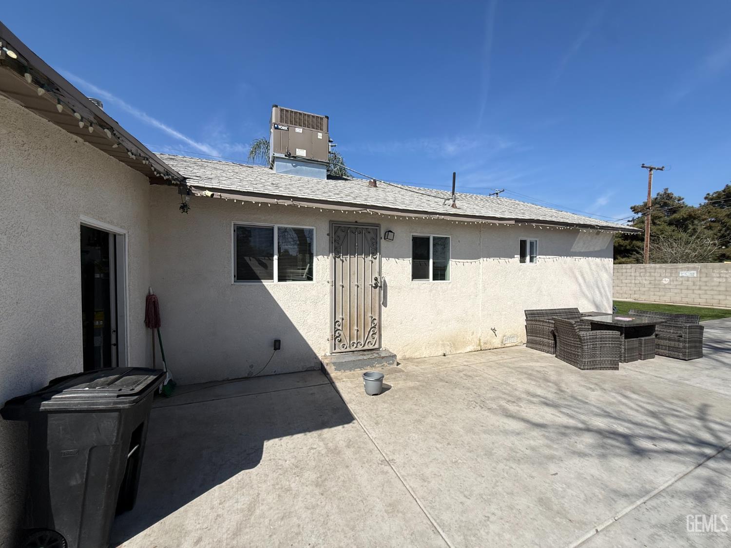 40 Sterling Road — photo 24