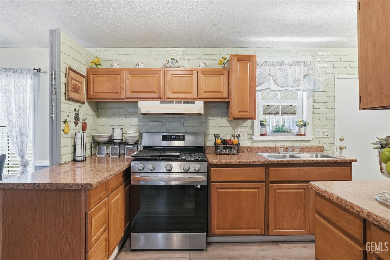 1301 Taft Highway — photo 12