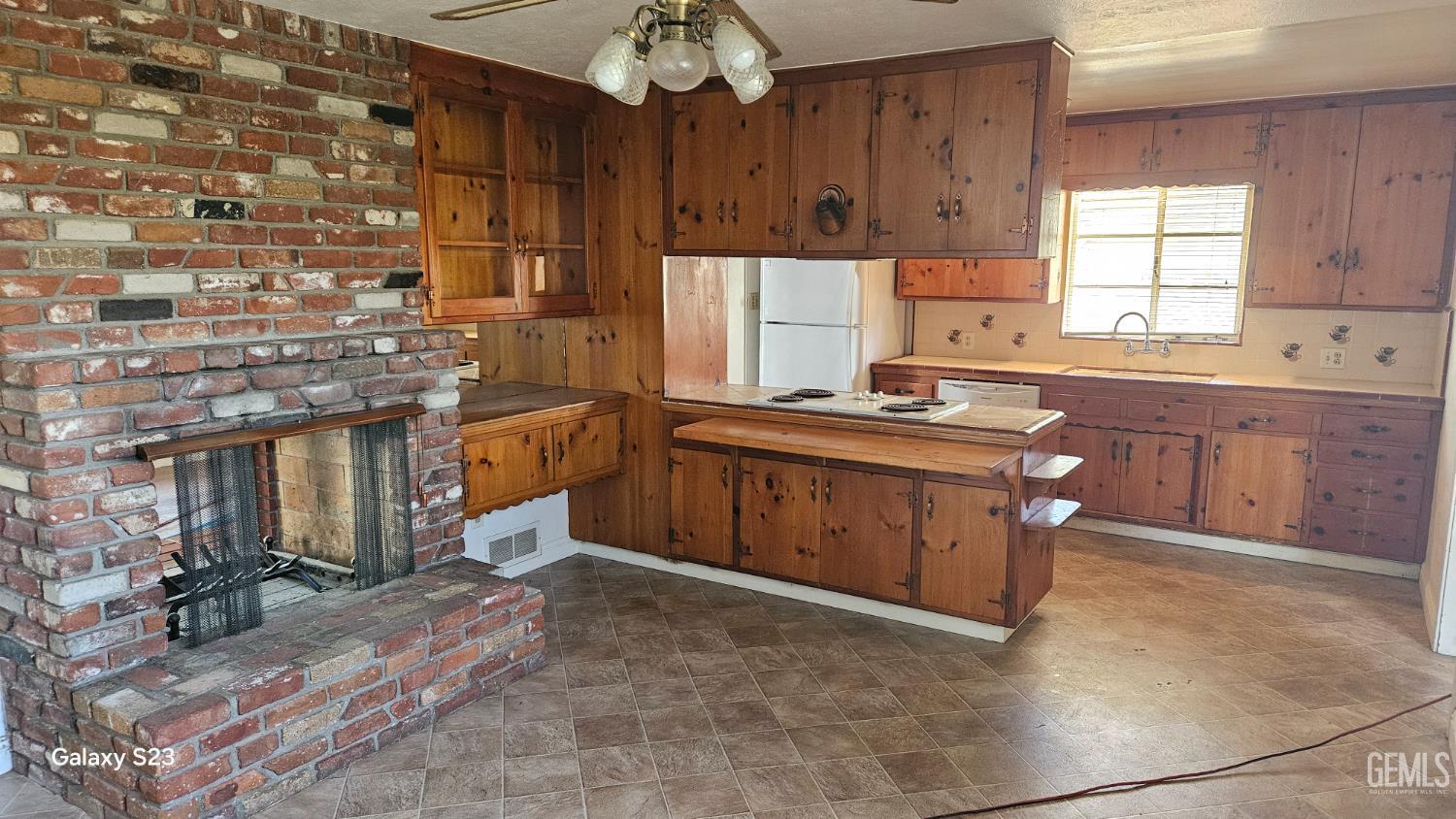 3012 Fordham Street — photo 16