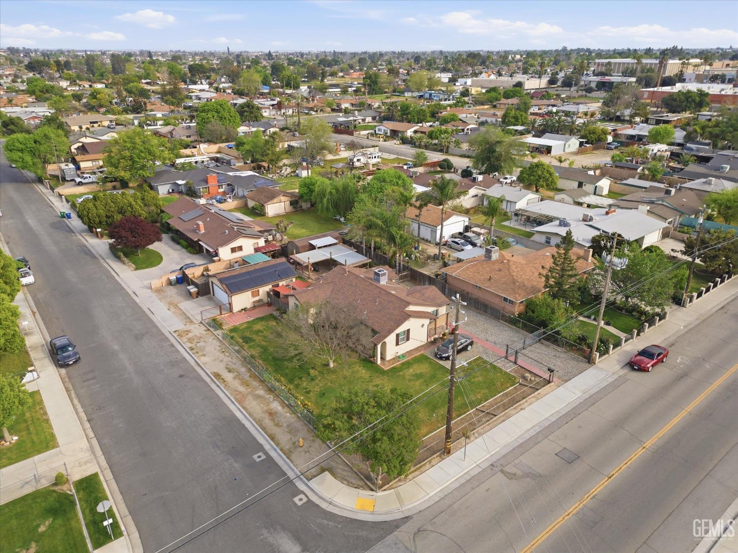 1102 Castro Lane — photo 3