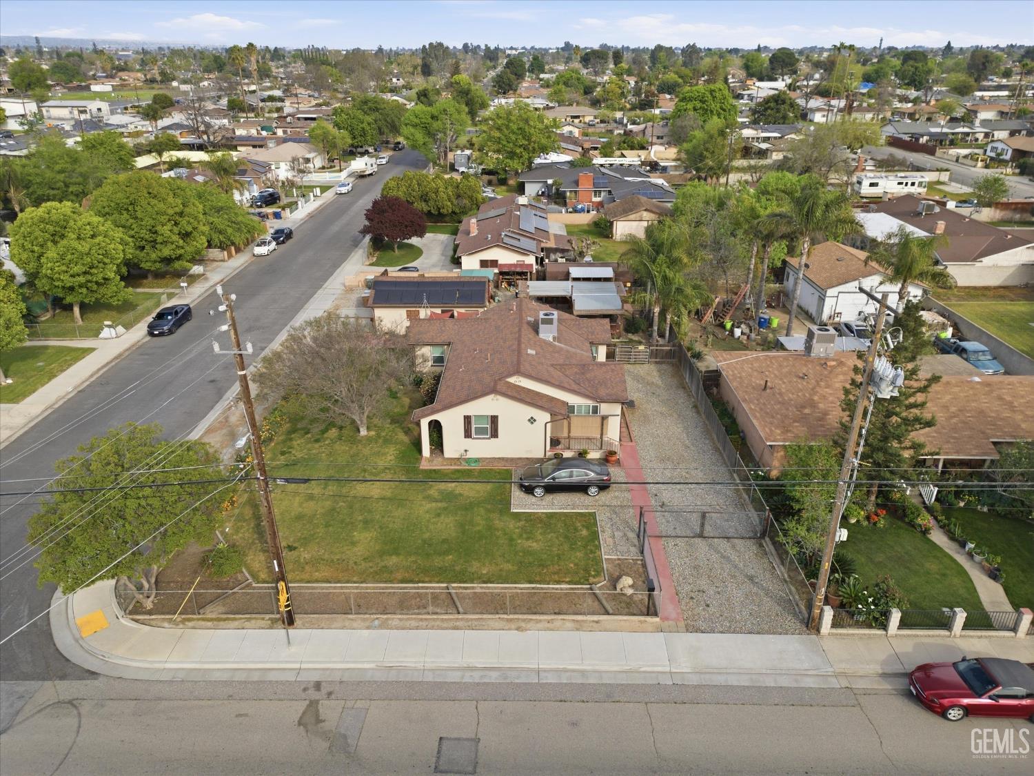 1102 Castro Lane — photo 4