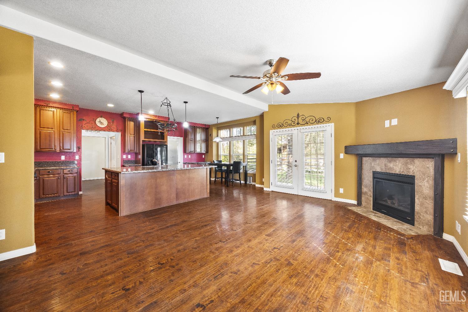 12147 Cliff Avenue — photo 20
