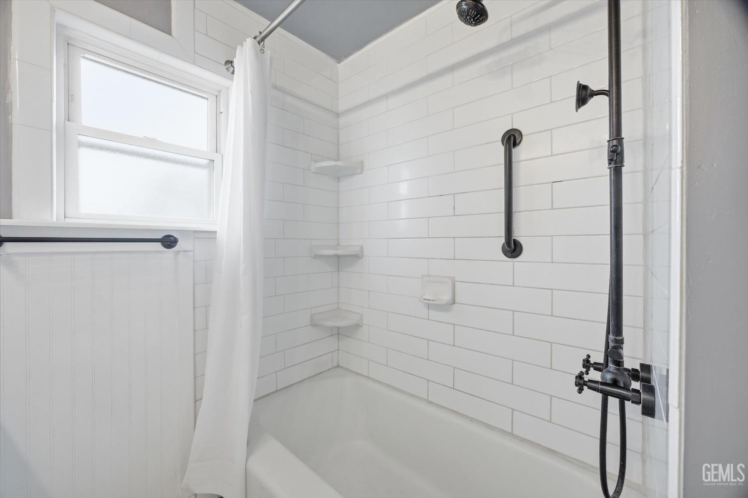 1102 Castro Lane — photo 29
