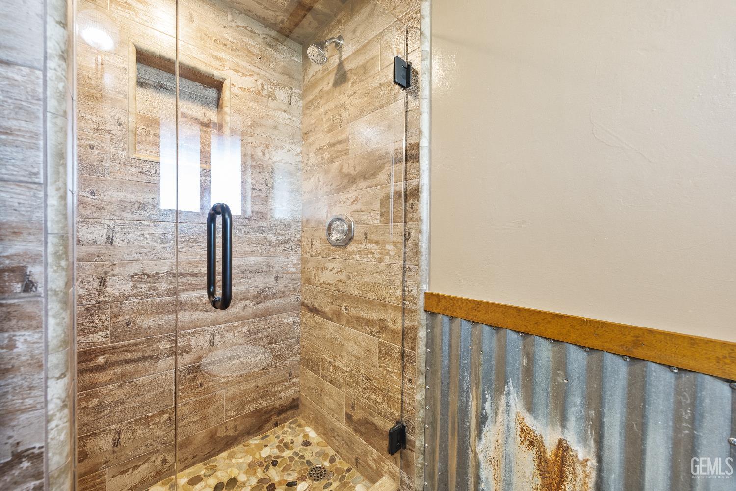 12147 Cliff Avenue — photo 11