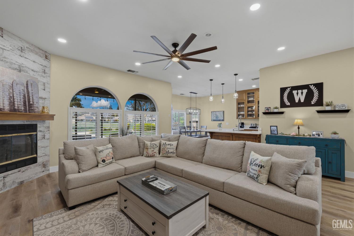 4401 Palisades Circle — photo 18