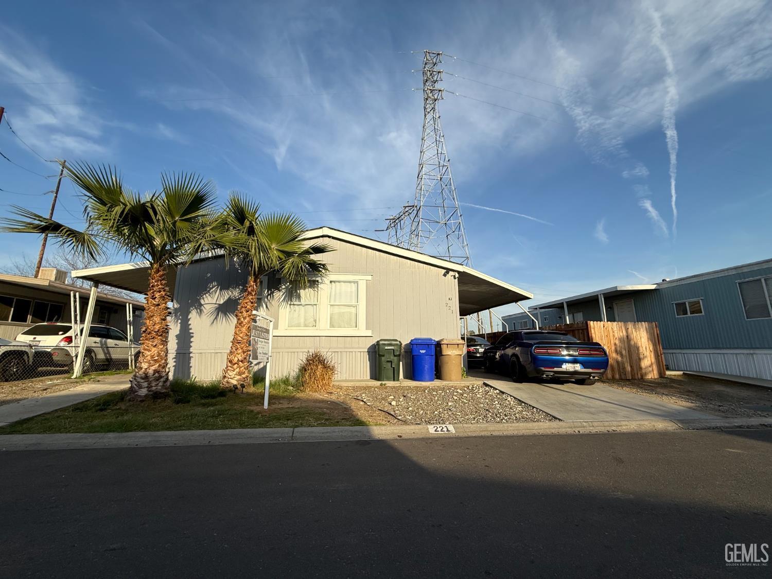 6601 Eucalyptus Drive — photo 3