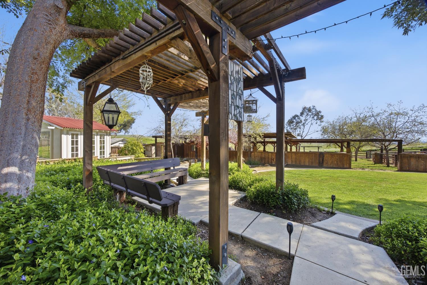 12147 Cliff Avenue — photo 26