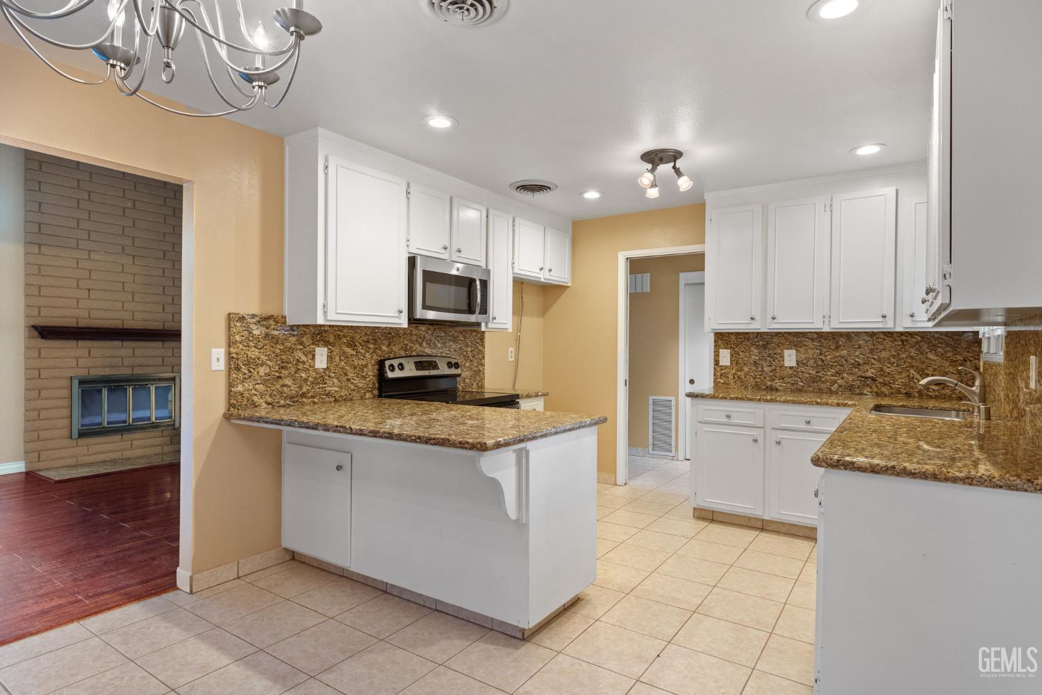 11930 Laver Court — photo 22