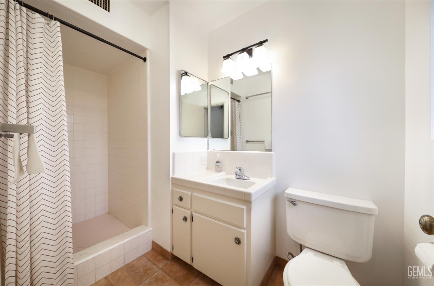 3801 Century Drive — photo 16