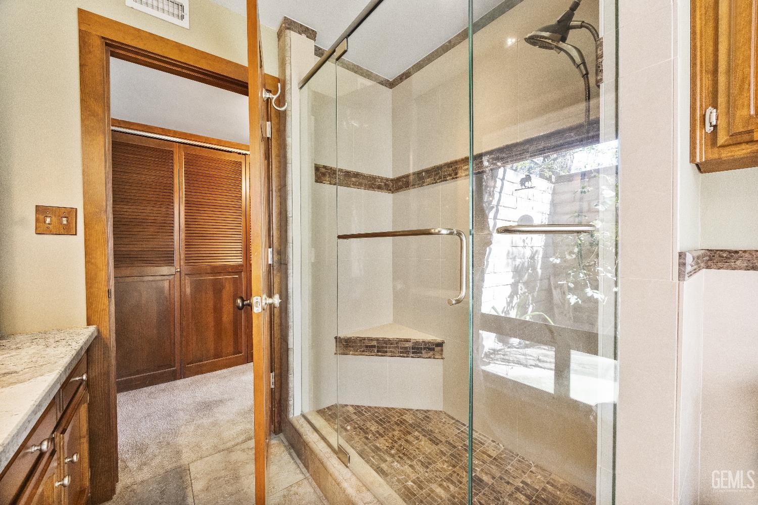12147 Cliff Avenue — photo 13