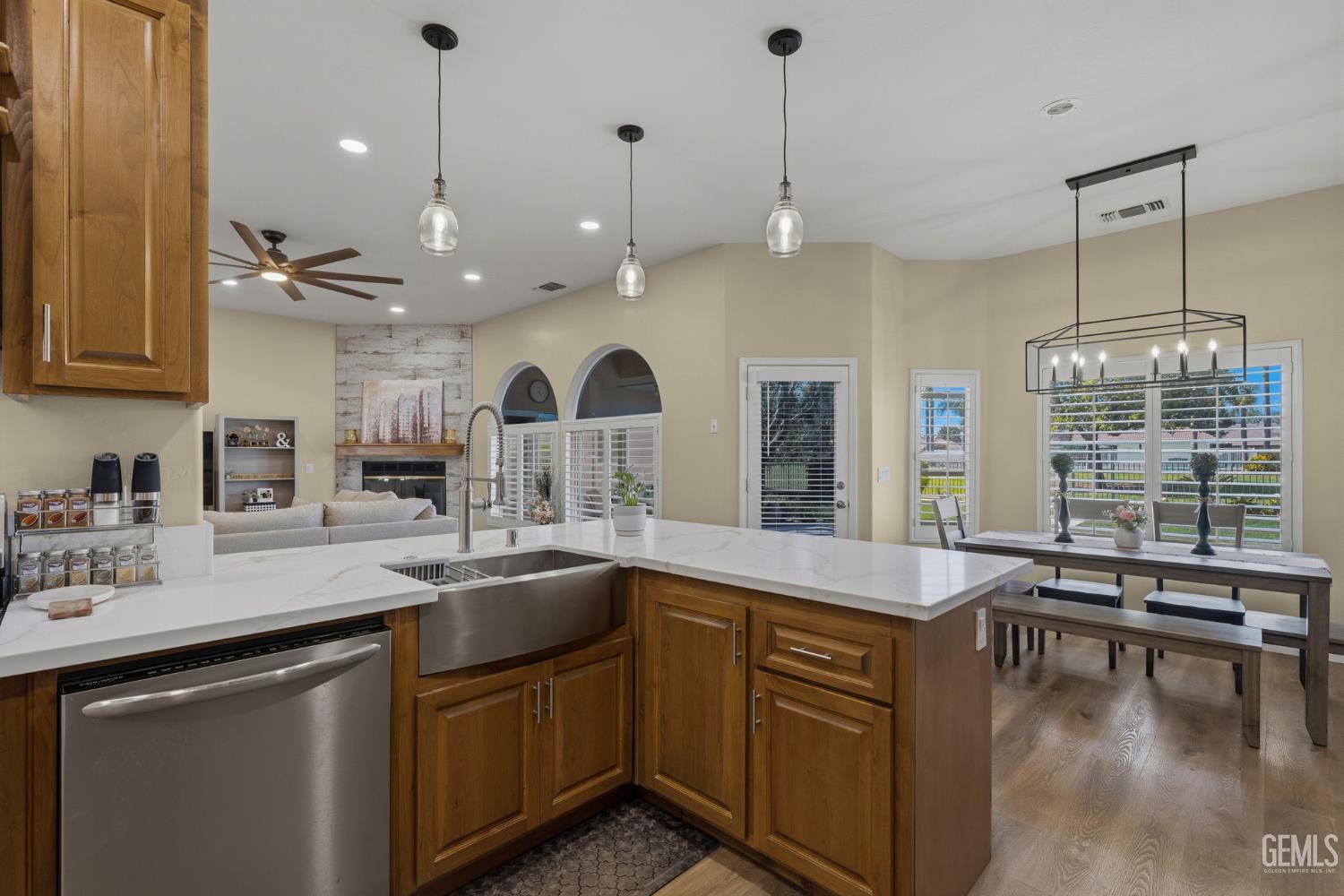4401 Palisades Circle — photo 25