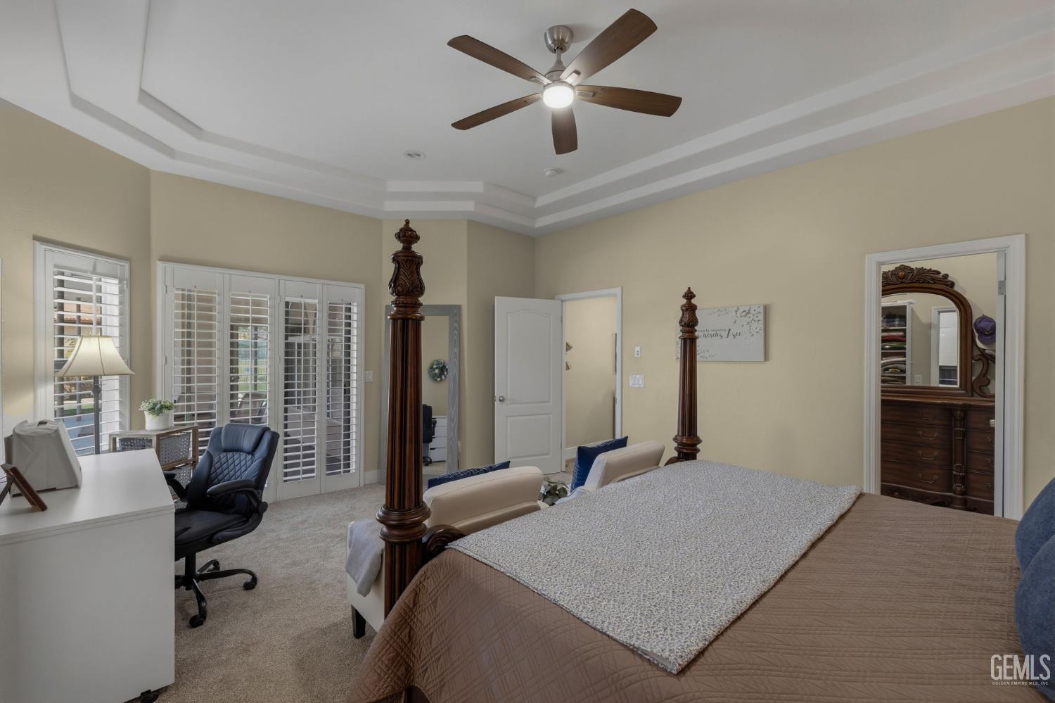 4401 Palisades Circle — photo 32