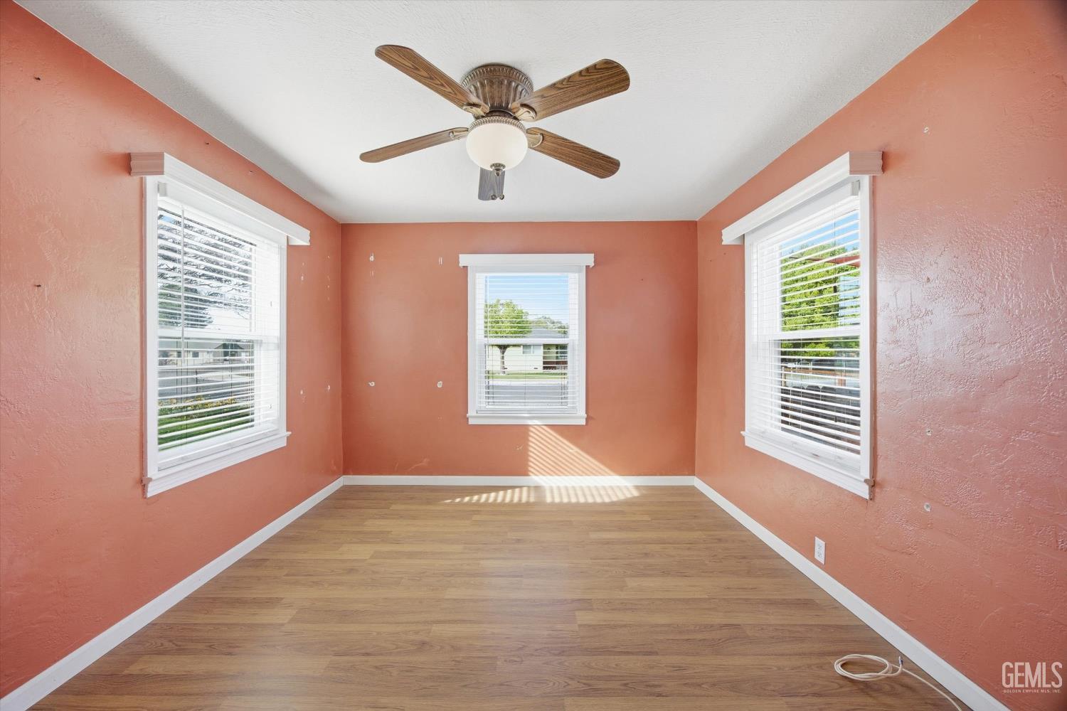 1102 Castro Lane — photo 31