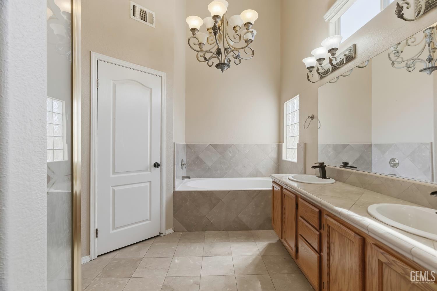 10008 Cheyenne Drive — photo 37