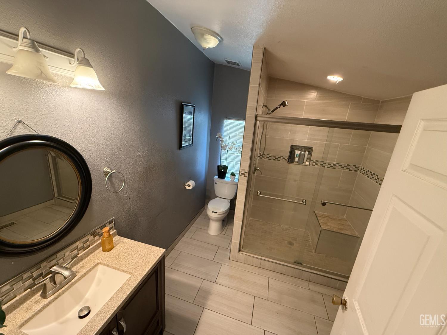 6601 Eucalyptus Drive — photo 13