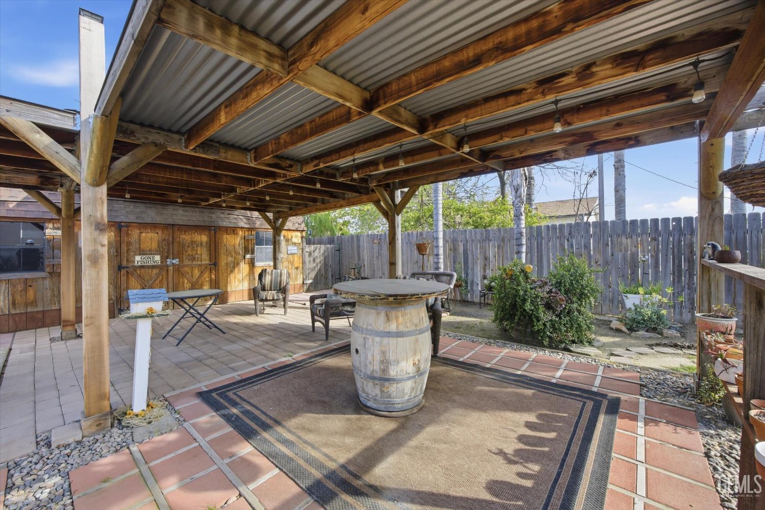 1102 Castro Lane — photo 35