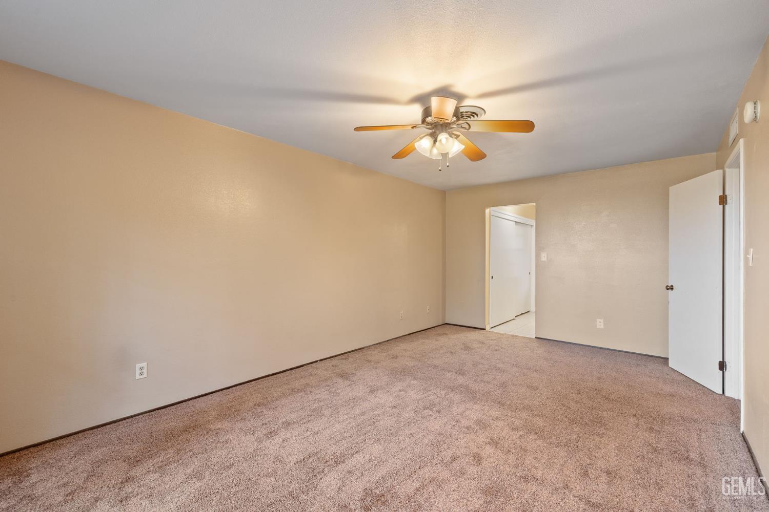 11930 Laver Court — photo 34