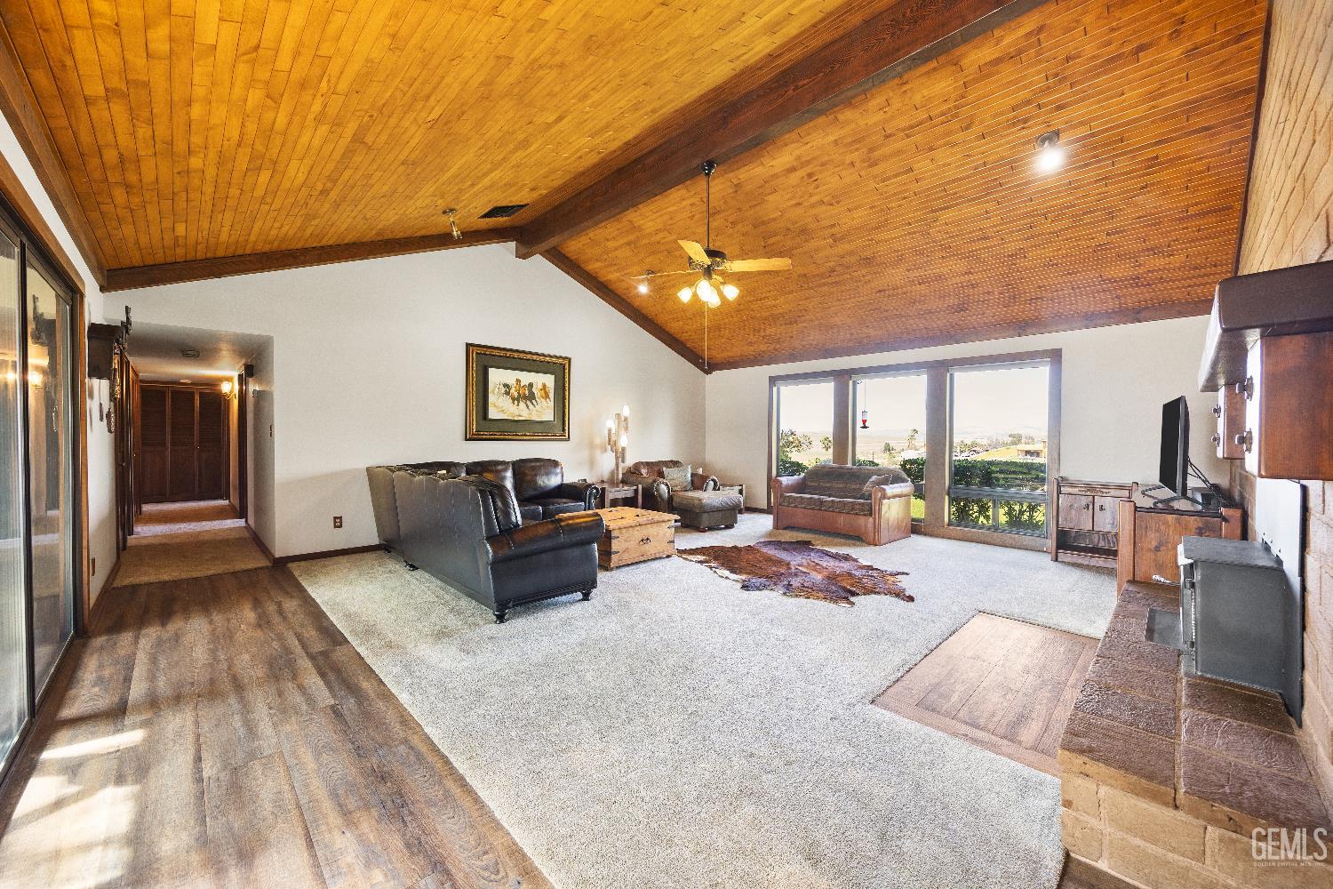 12147 Cliff Avenue — photo 7