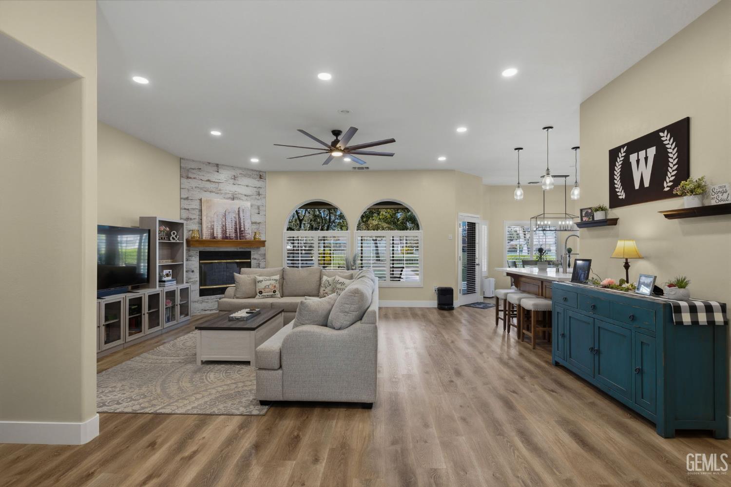 4401 Palisades Circle — photo 10