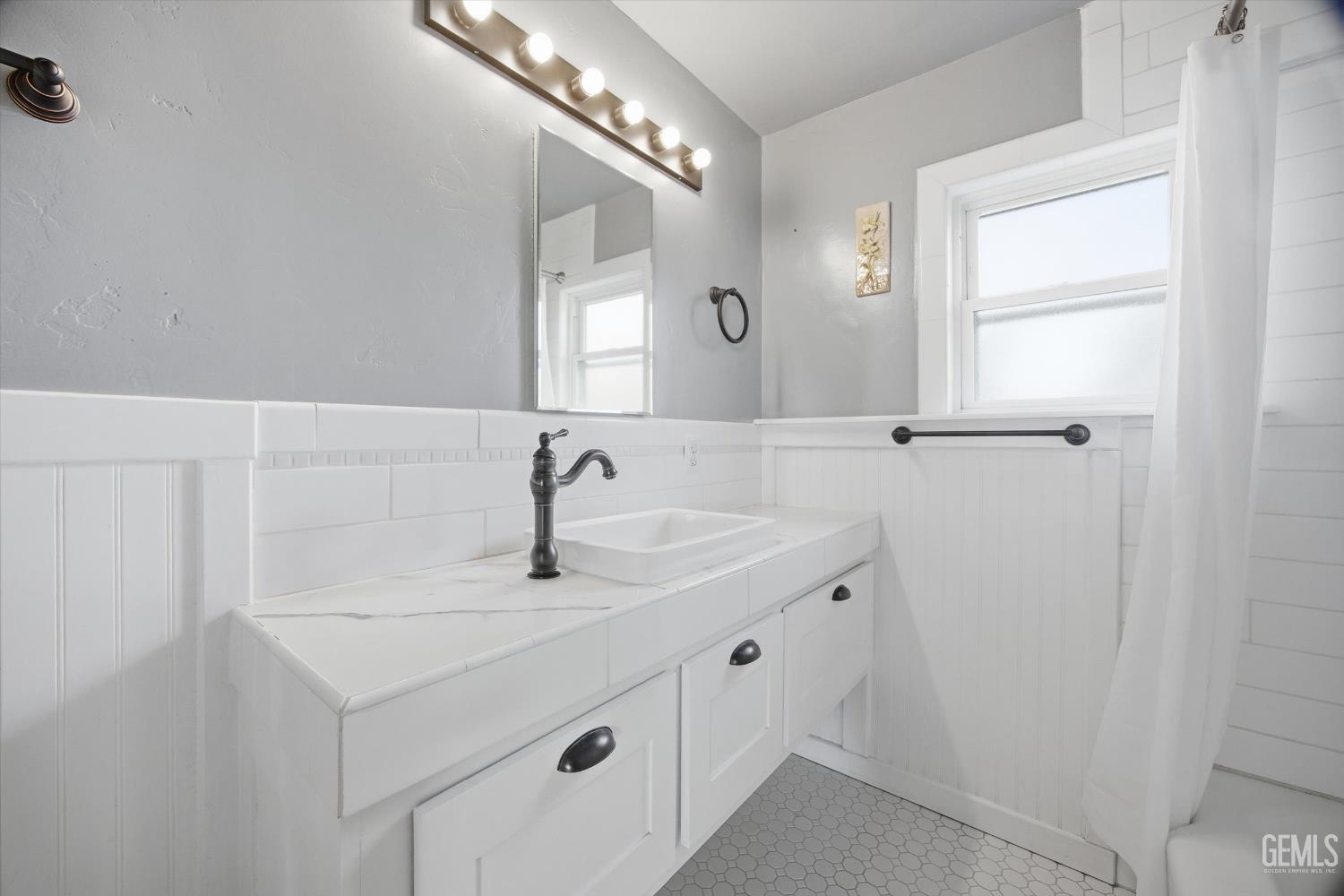 1102 Castro Lane — photo 28