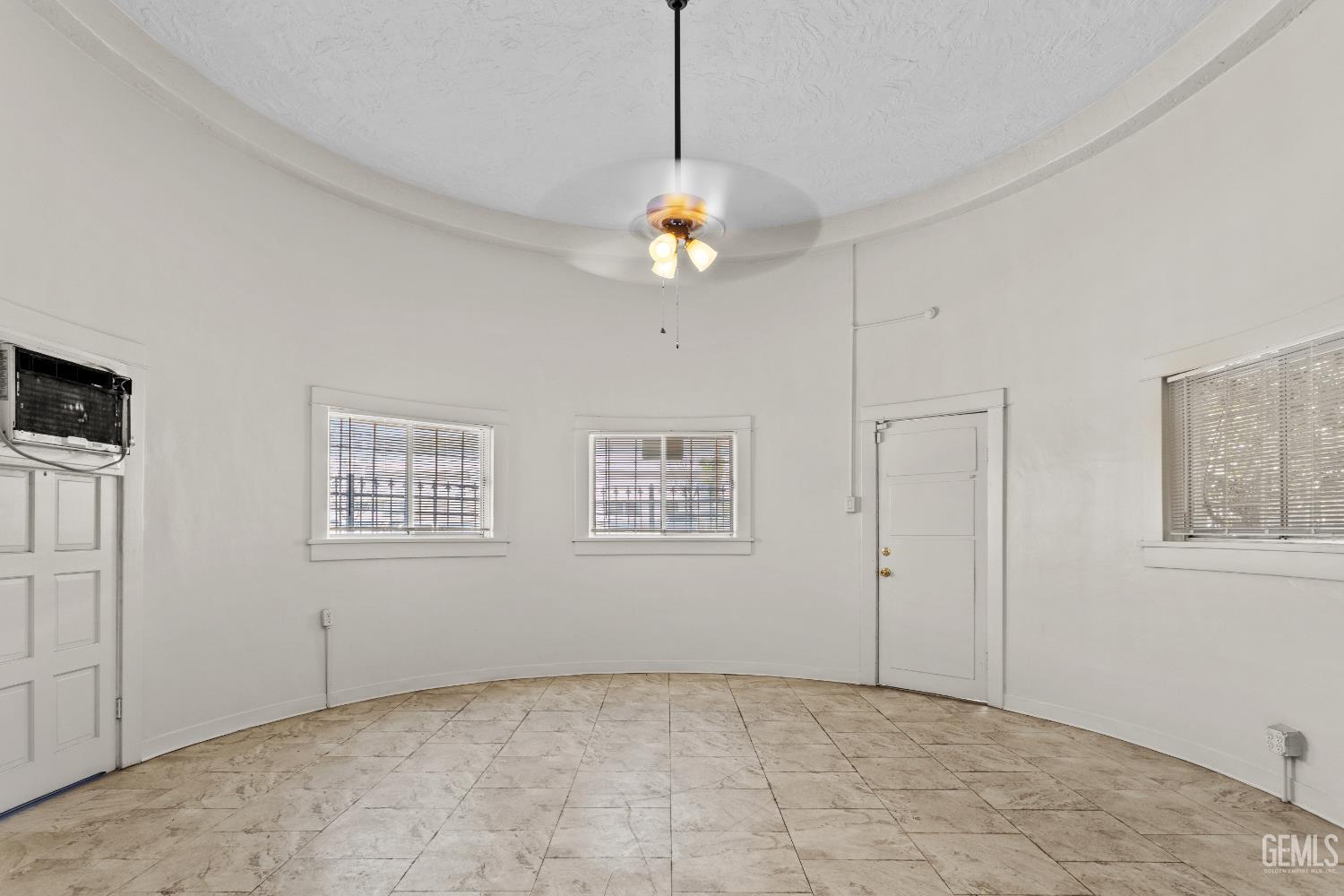 1893 Flower Street — photo 12