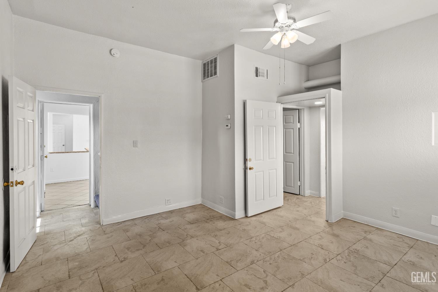 1893 Flower Street — photo 13