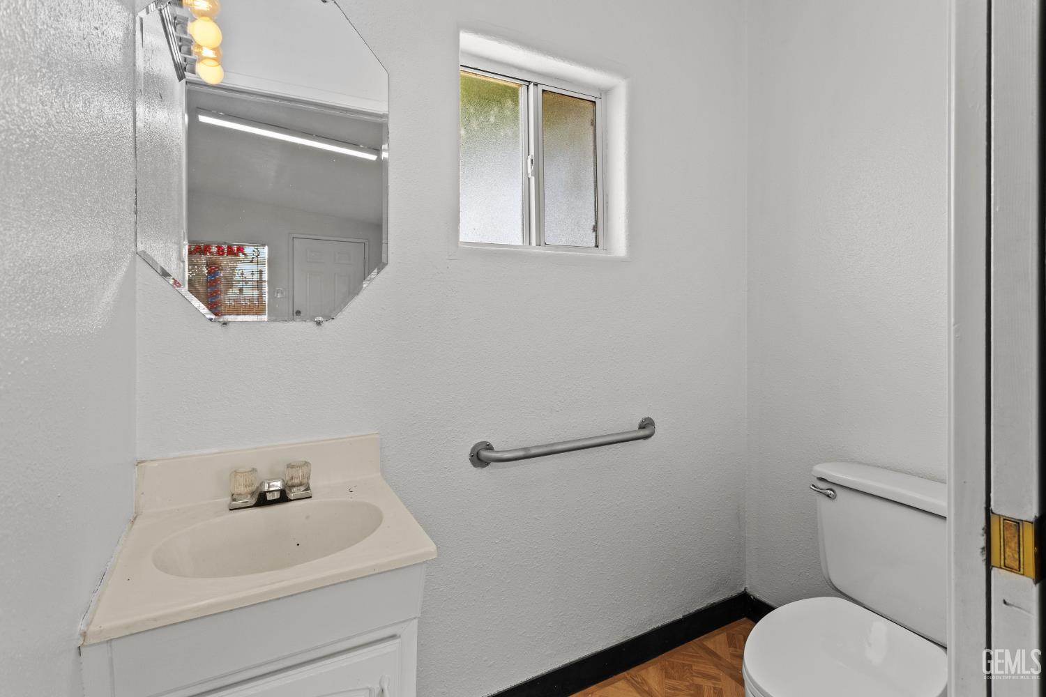 1893 Flower Street — photo 10
