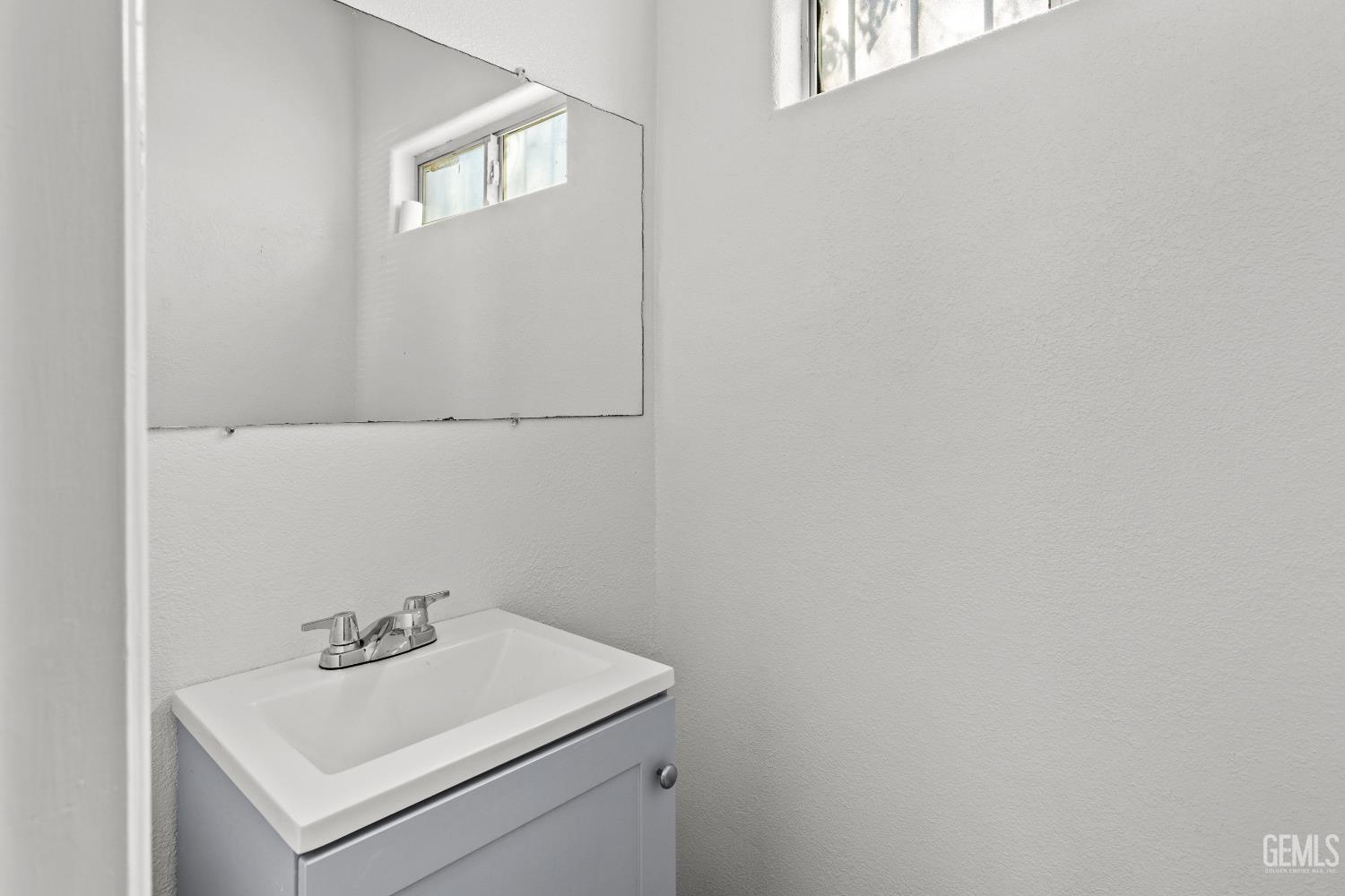 1893 Flower Street — photo 7