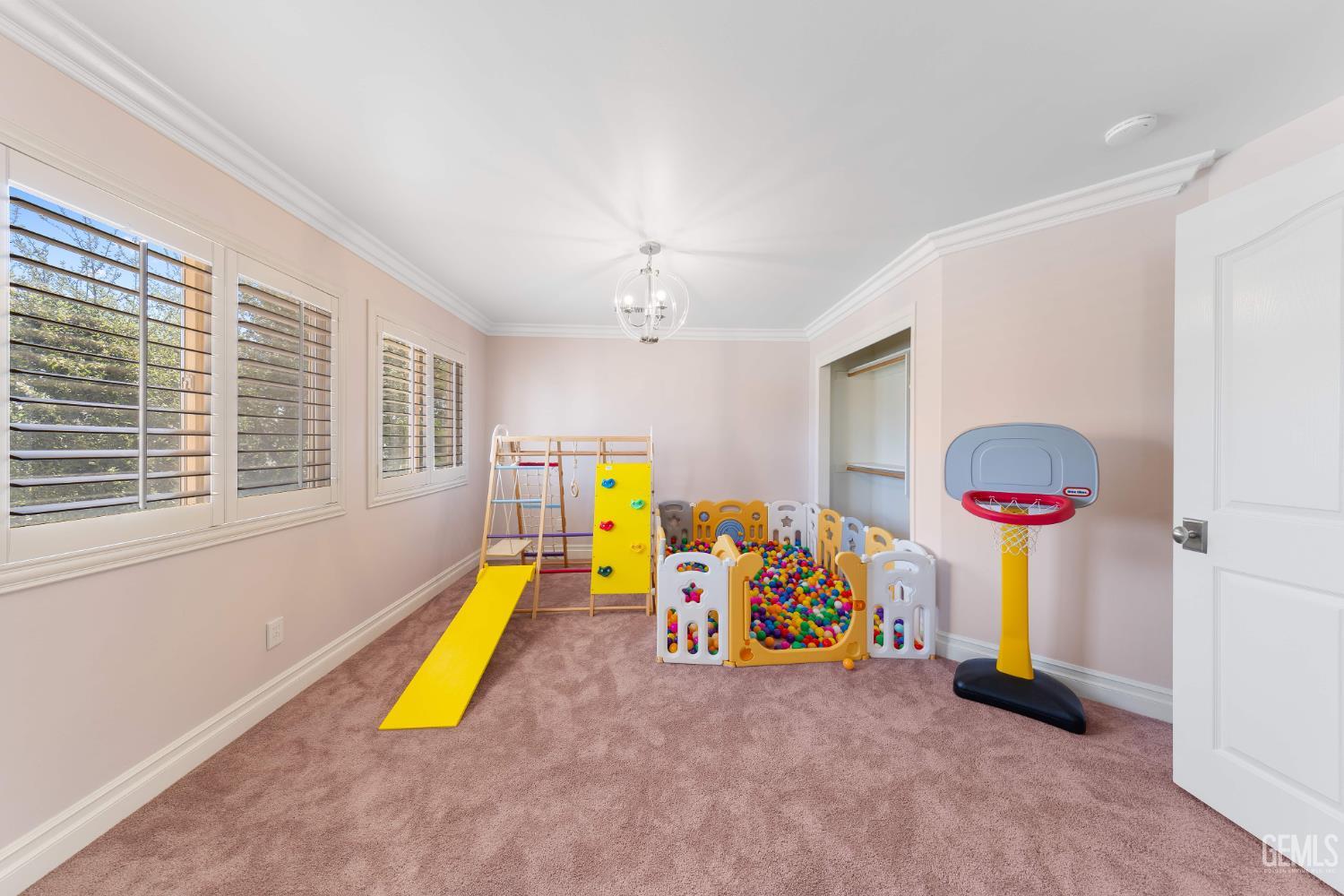 1001 Sungro Way — photo 36