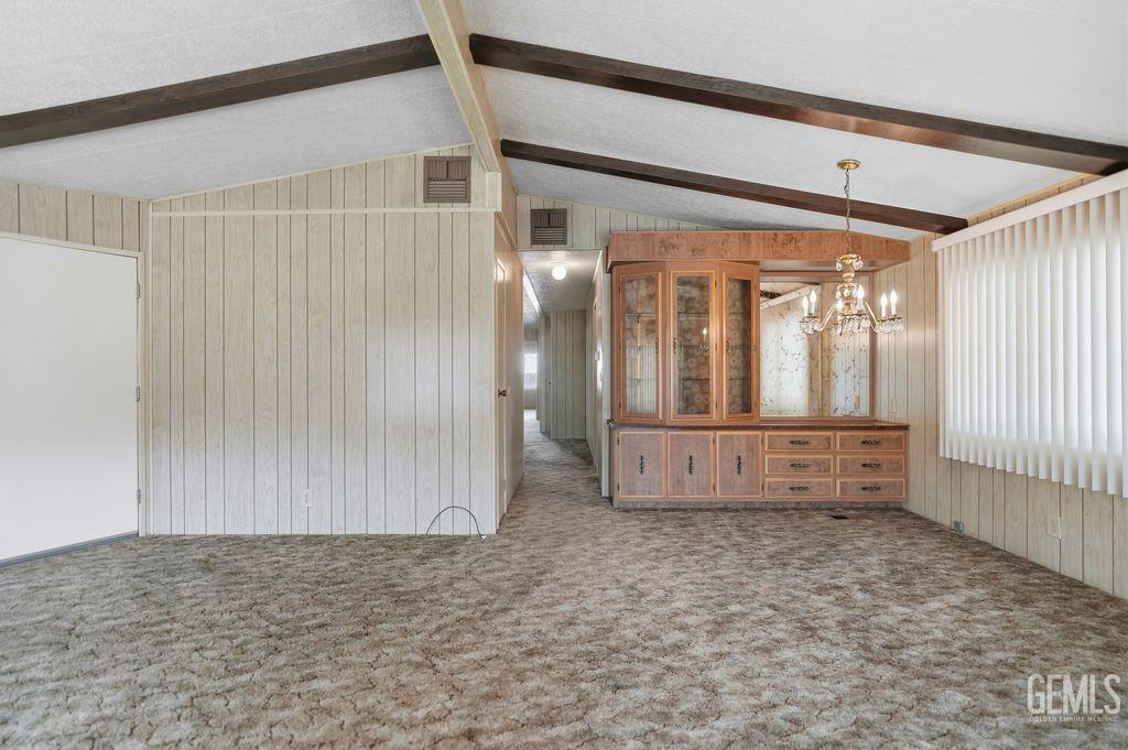 400 E Roberts Lane — photo 5