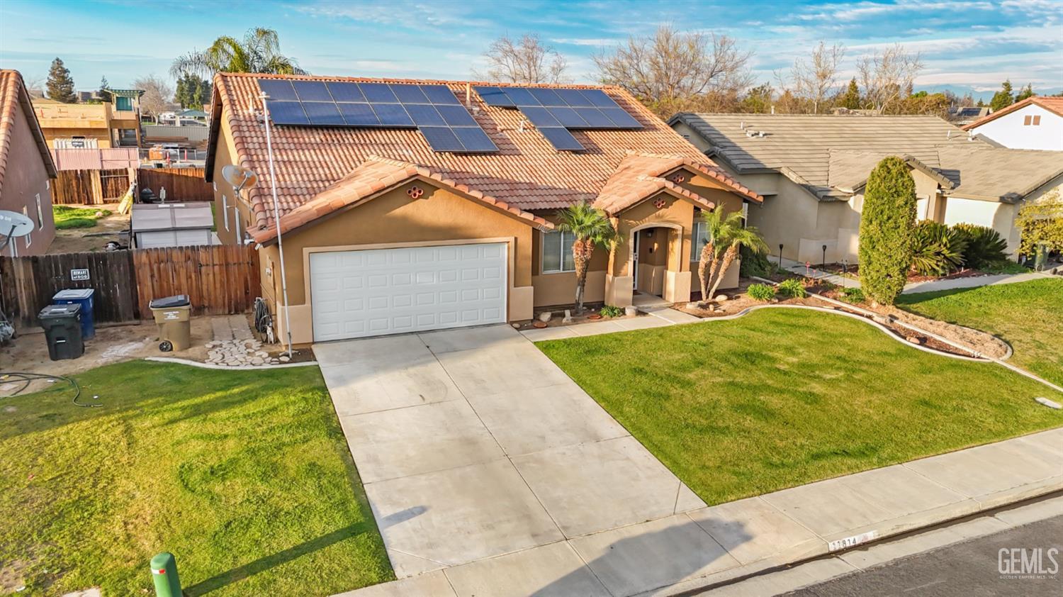 11814 Montague Avenue — photo 3