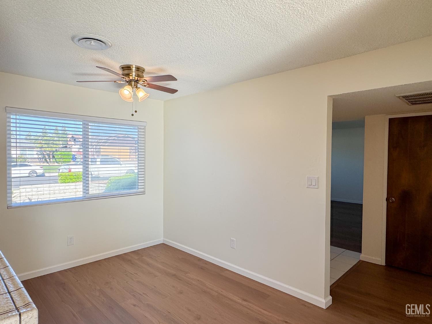 2705 Parkfield Court — photo 17