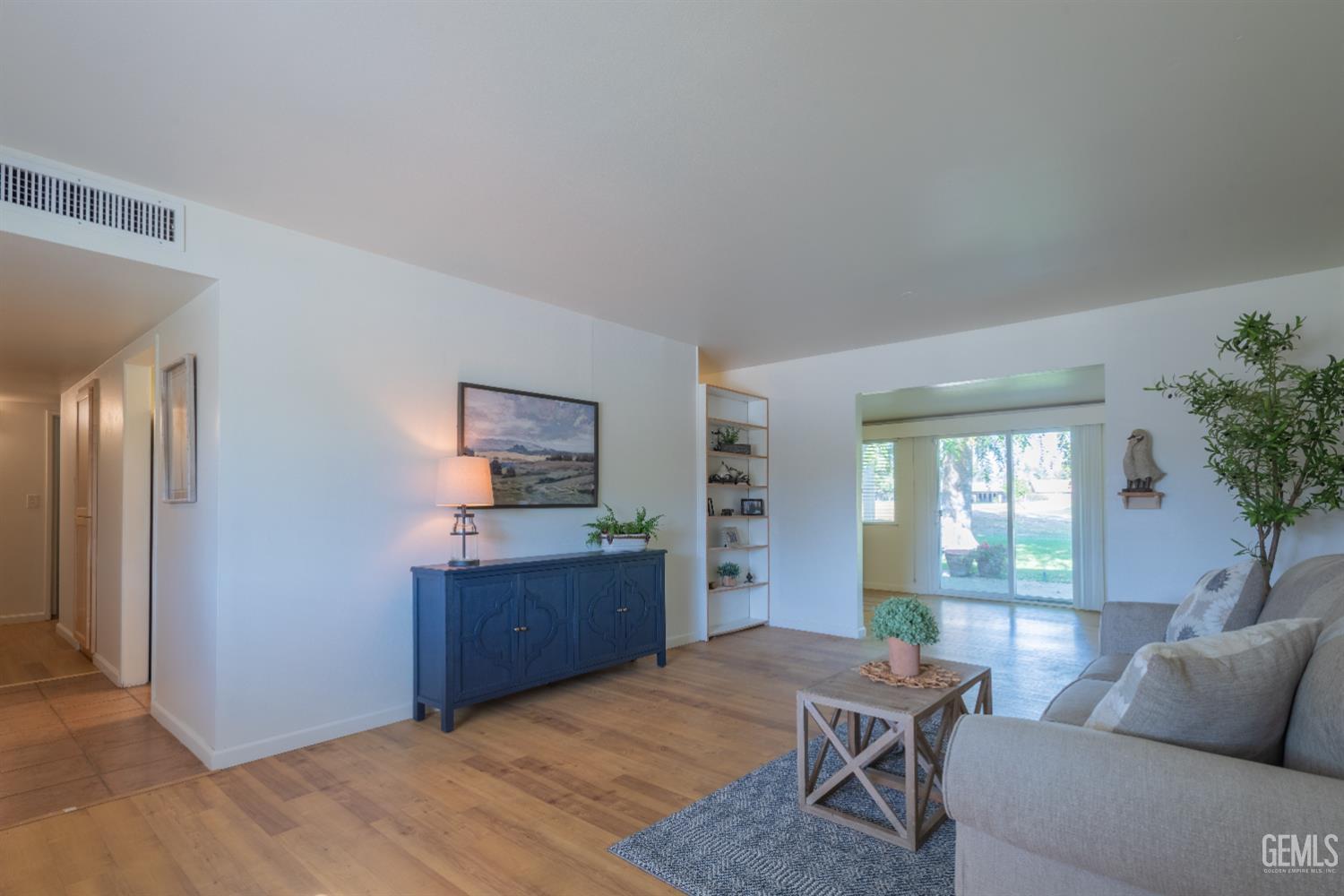 504 Cherry Hills Drive — photo 6