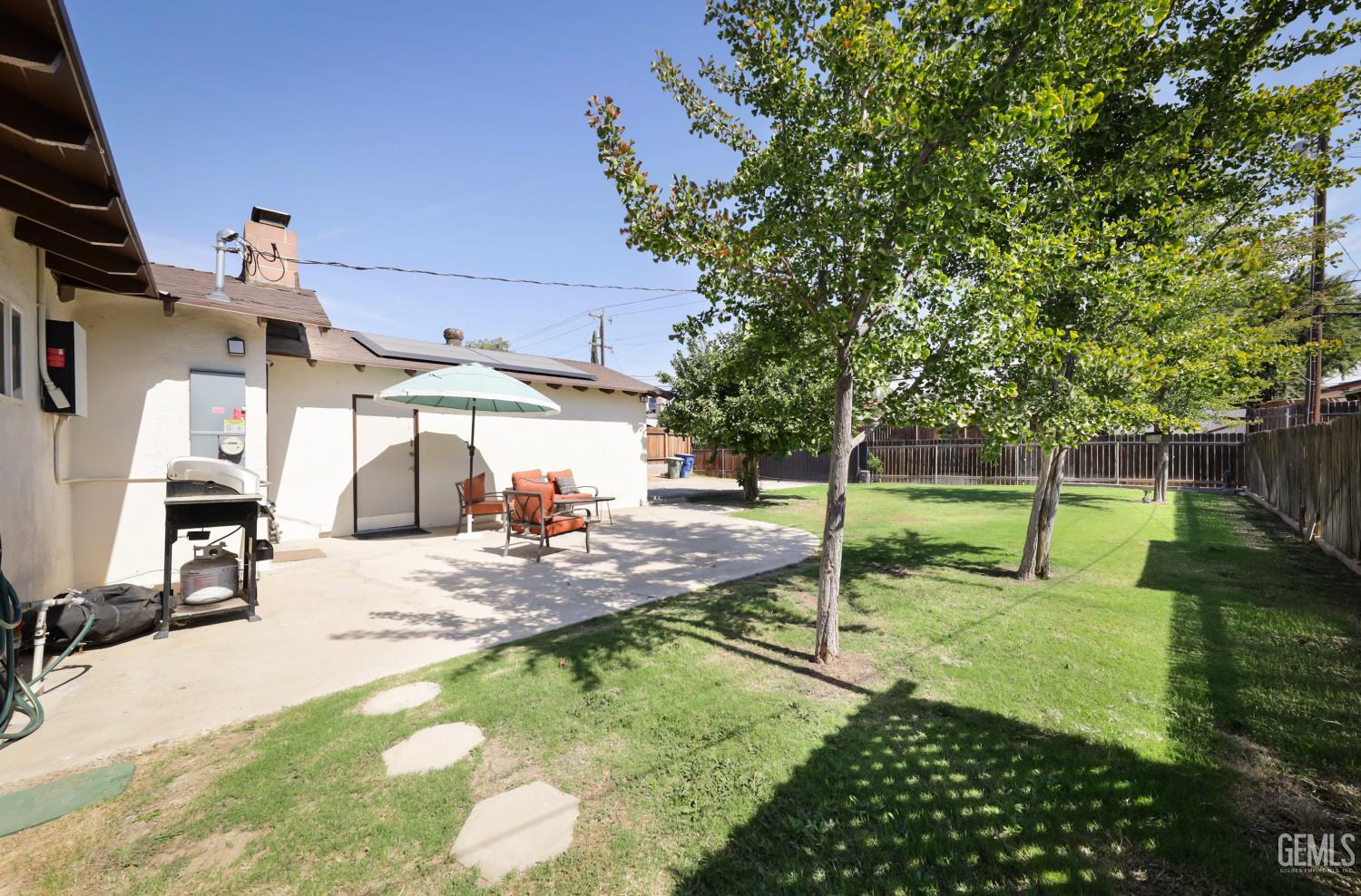 3917 Columbus — photo 5