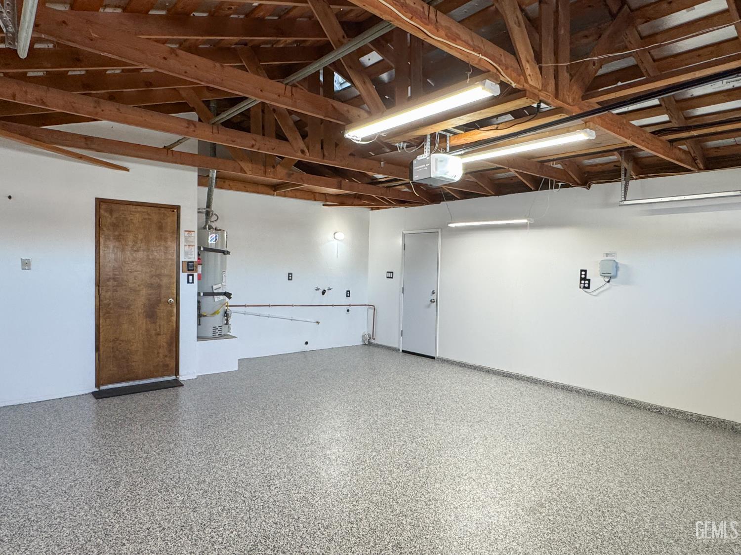 2705 Parkfield Court — photo 36